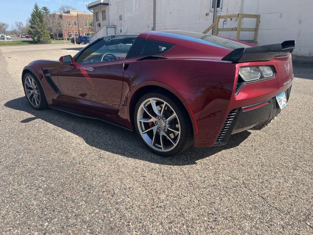 Used 2016 Chevrolet Corvette Z06 w/ 3LZ Preferred Equipment Group RWD image 3