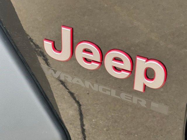 New 2026 Jeep Wrangler Unlimited Rubicon AWD/4WD image 43