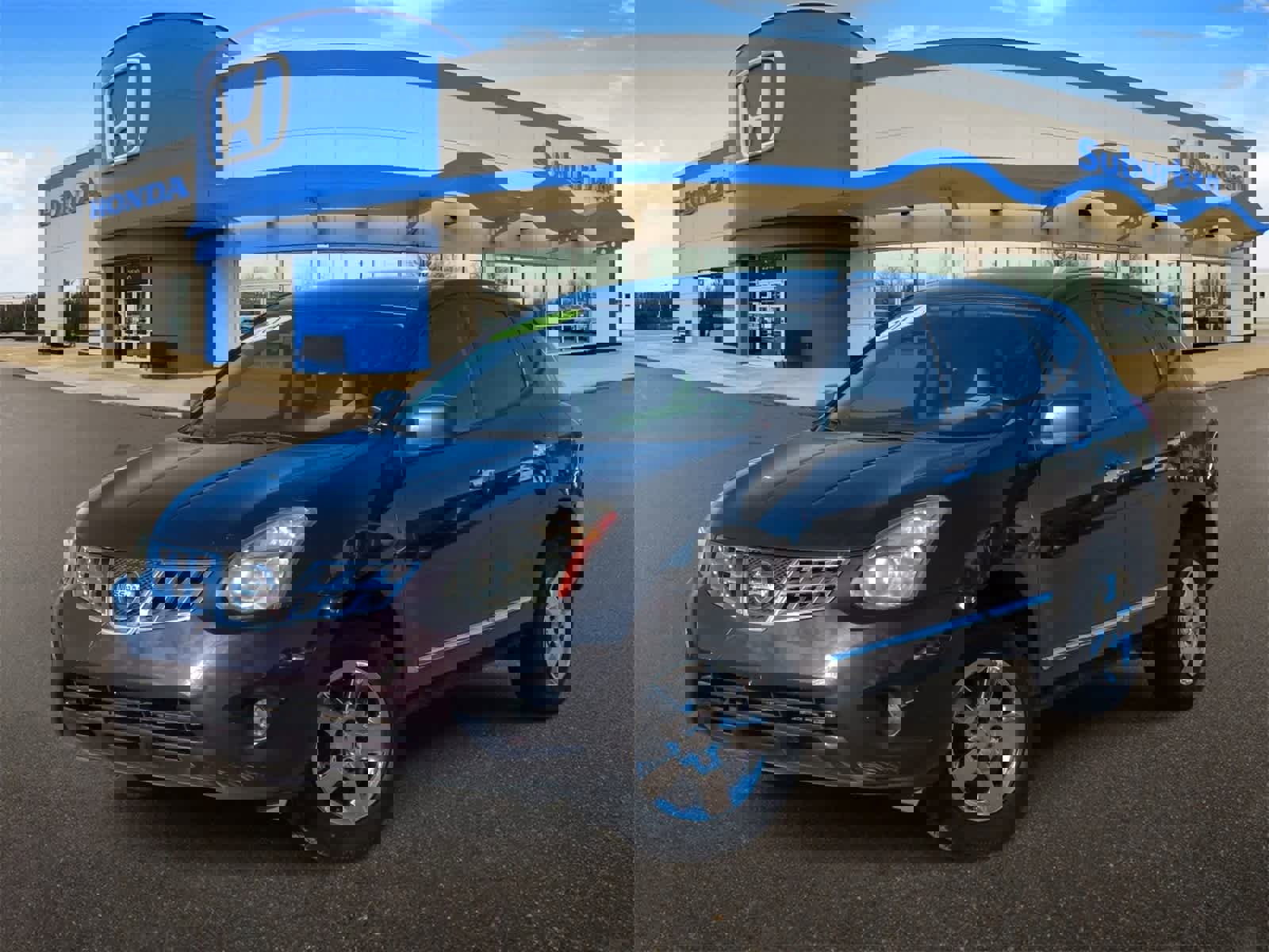 Used 2014 Nissan Rogue S image 1