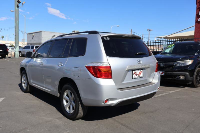 Used 2010 Toyota Highlander 2WD image 5