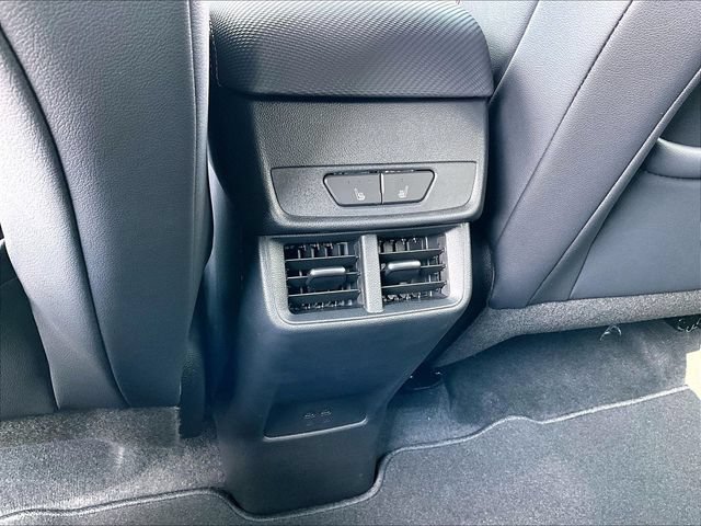 New 2027 Chevrolet Equinox RS w/ Convenience Package III FWD image 18