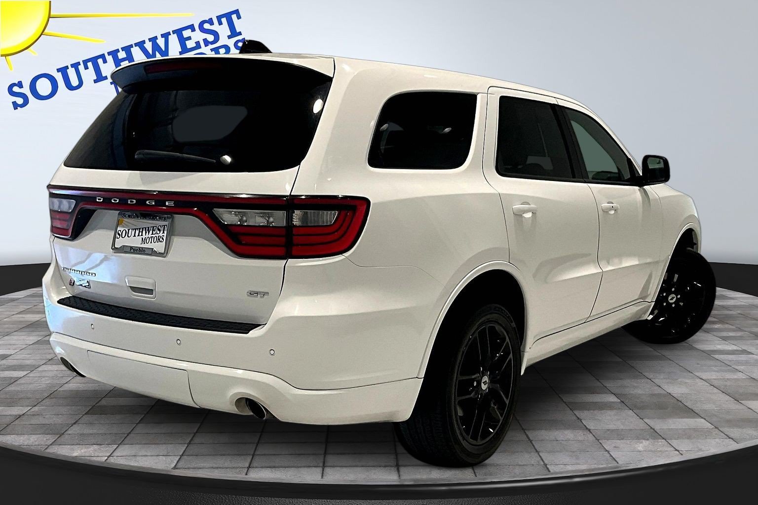 Used 2024 Dodge Durango GT AWD/4WD image 7