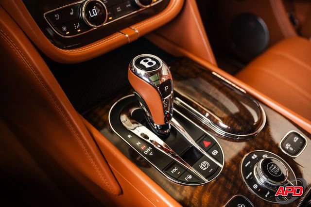 Used 2017 Bentley Bentayga image 16