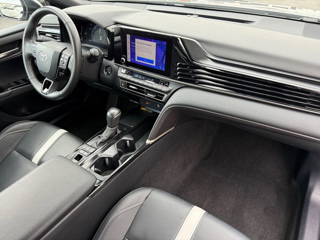 Certified 2025 Toyota Camry SE w/ Convenience Package AWD/4WD image 17