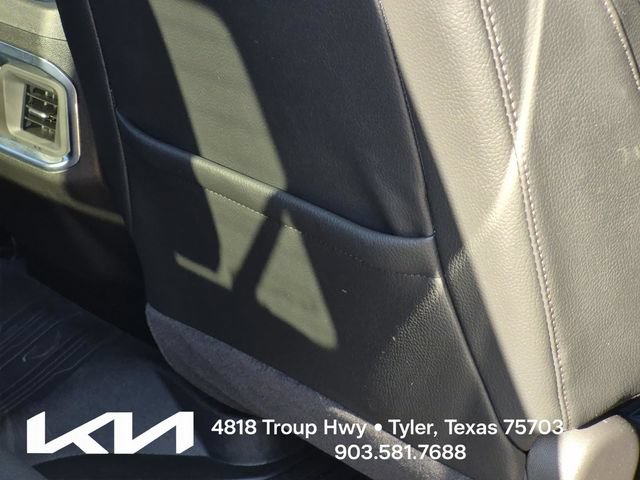 Used 2025 GMC Sierra 2500 Denali AWD/4WD image 19