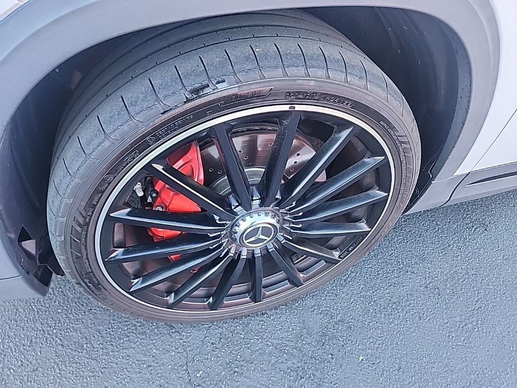 Used 2023 Mercedes-Benz GLA 45 AMG 4MATIC image 9