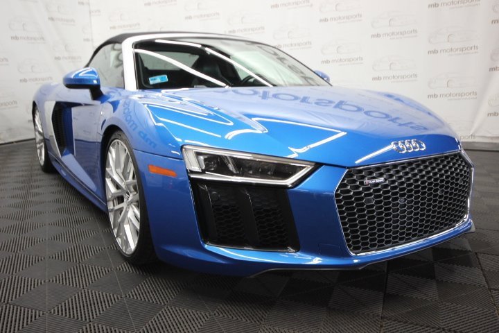 Used 2018 Audi R8 V10 image 13