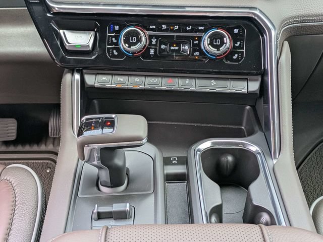 New 2026 GMC Sierra 1500 Denali w/ Denali Reserve Package AWD/4WD image 21