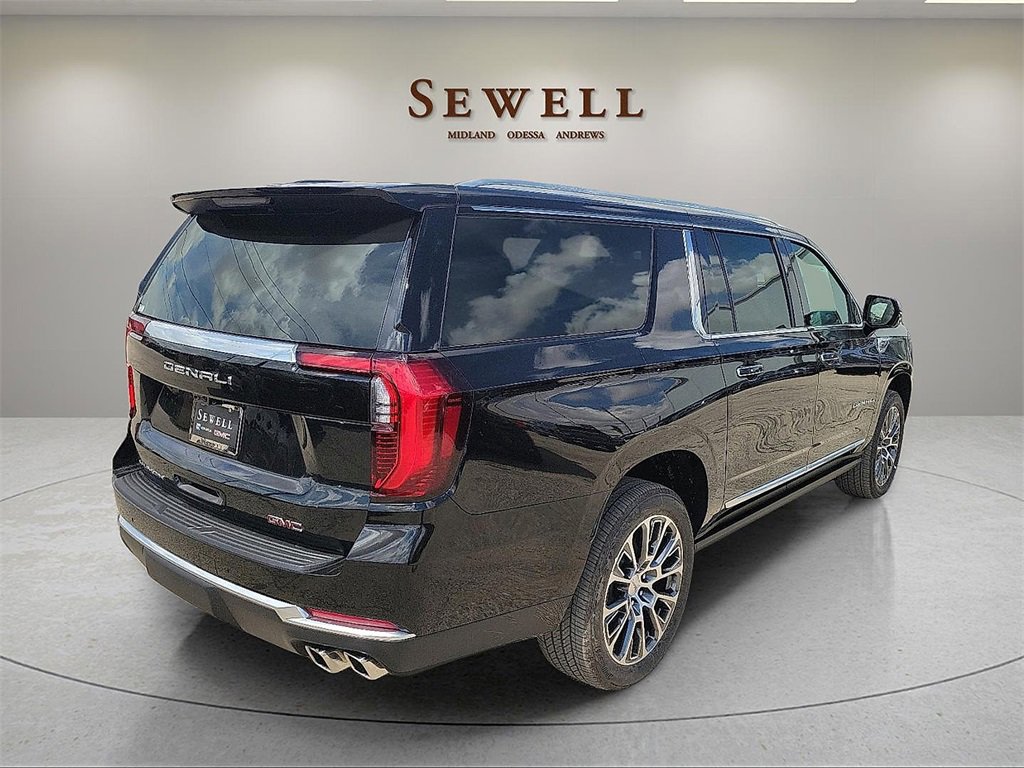New 2026 GMC Yukon XL Denali w/ Denali Reserve Package image 5