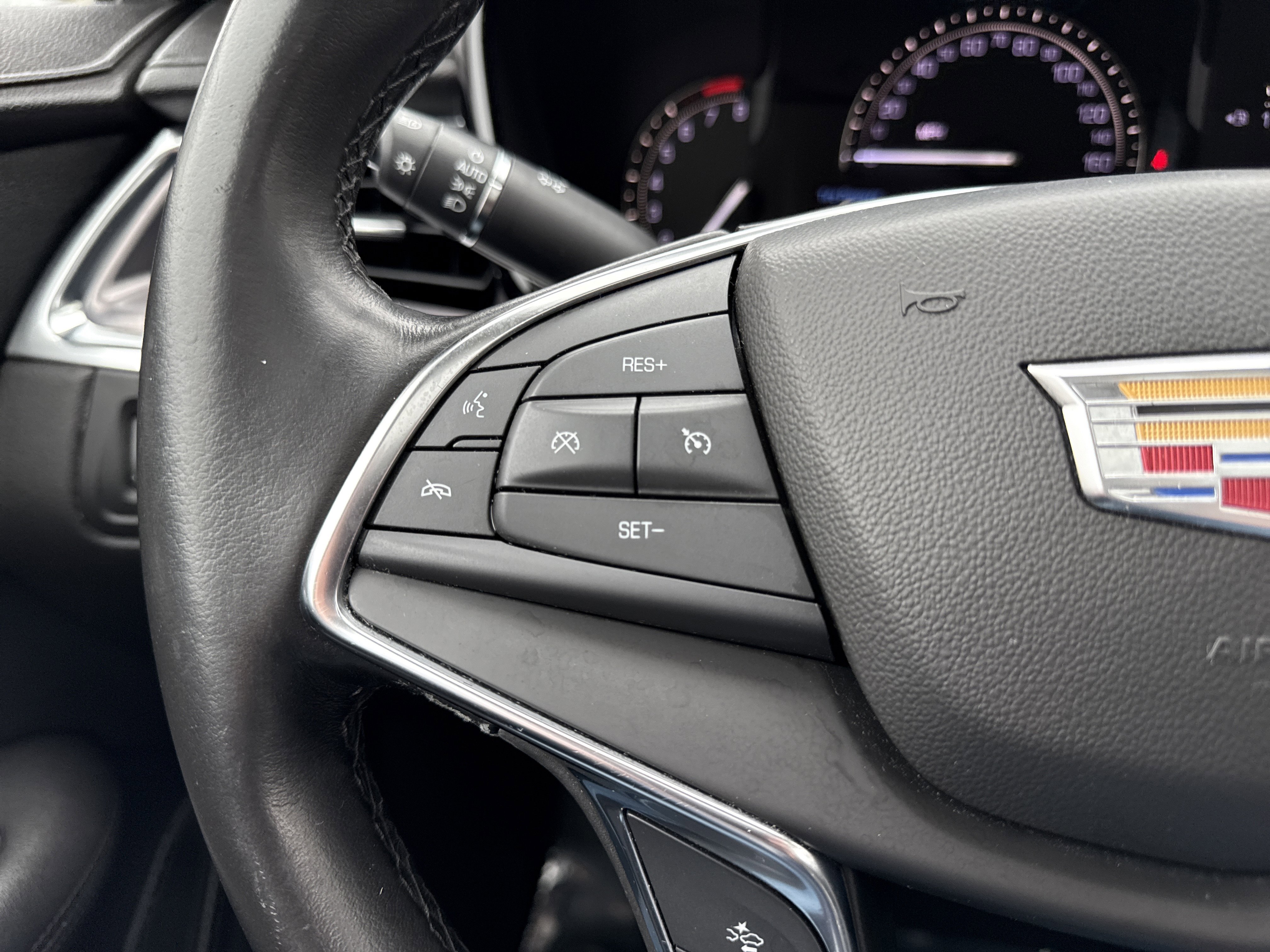 Used 2019 Cadillac XT5 Luxury AWD/4WD image 19