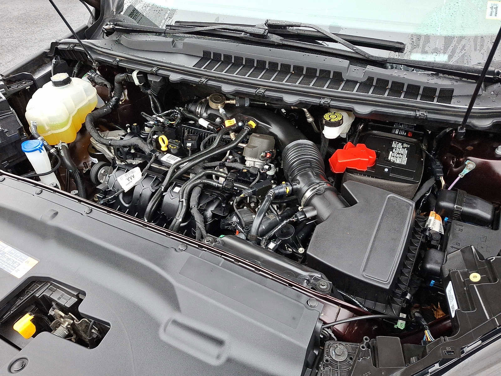 Used 2022 Ford Edge SEL w/ Convenience Package image 28