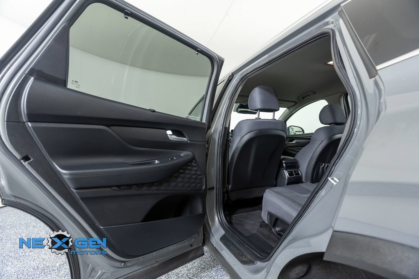 Used 2022 Hyundai Santa Fe SEL w/ Convenience Package FWD image 24