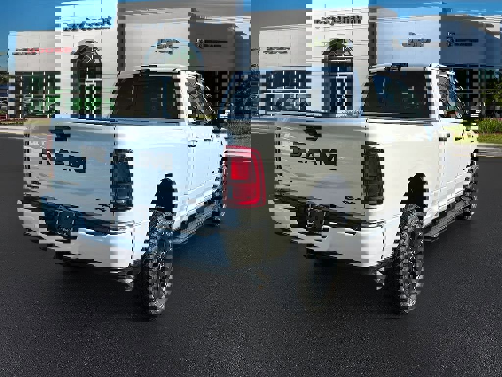 New 2025 RAM 2500 Big Horn image 8