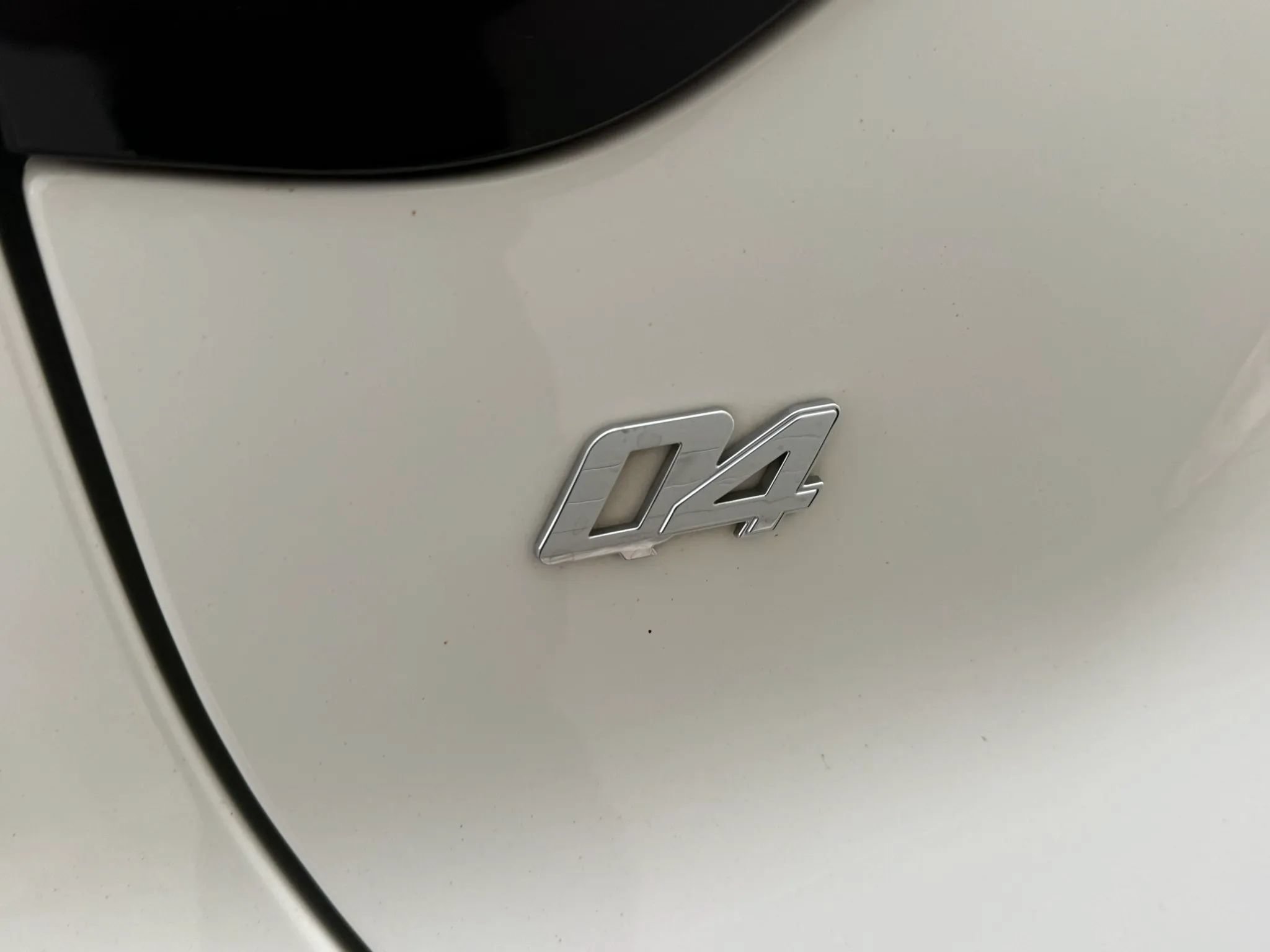 Used 2018 Maserati Levante AWD/4WD image 33