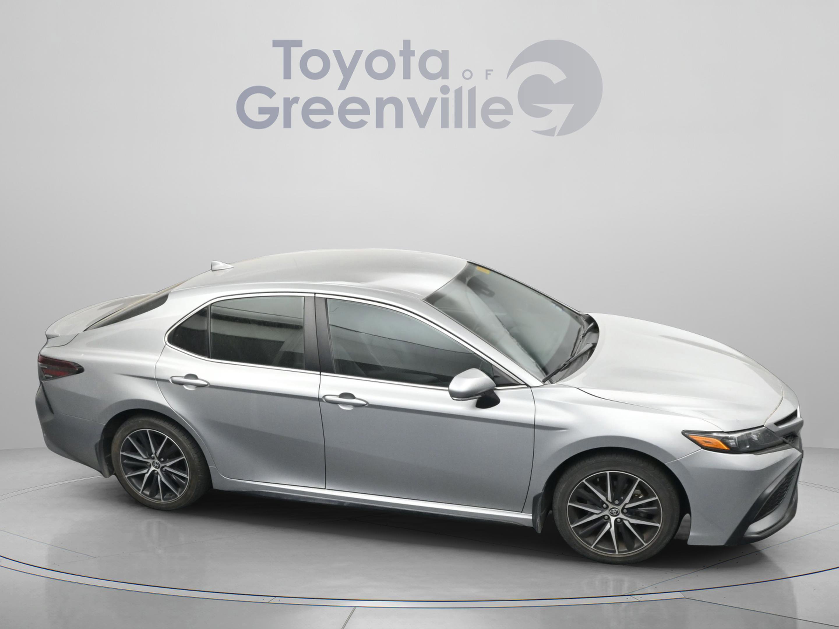 Certified 2024 Toyota Camry SE FWD image 7