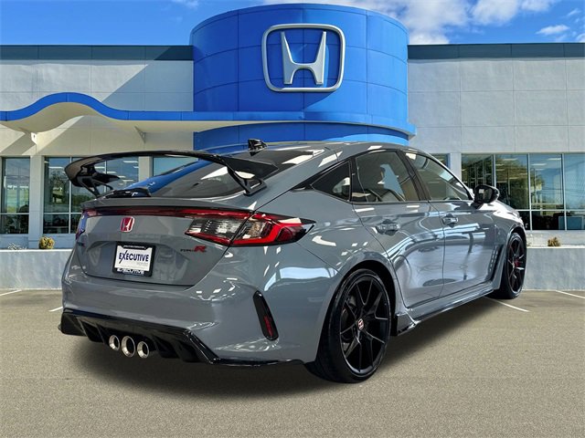 Used 2024 Honda Civic Type R image 2