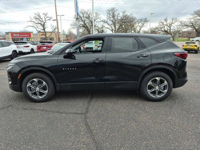 New 2024 Chevrolet Blazer LT w/ Driver Confidence Package image 4