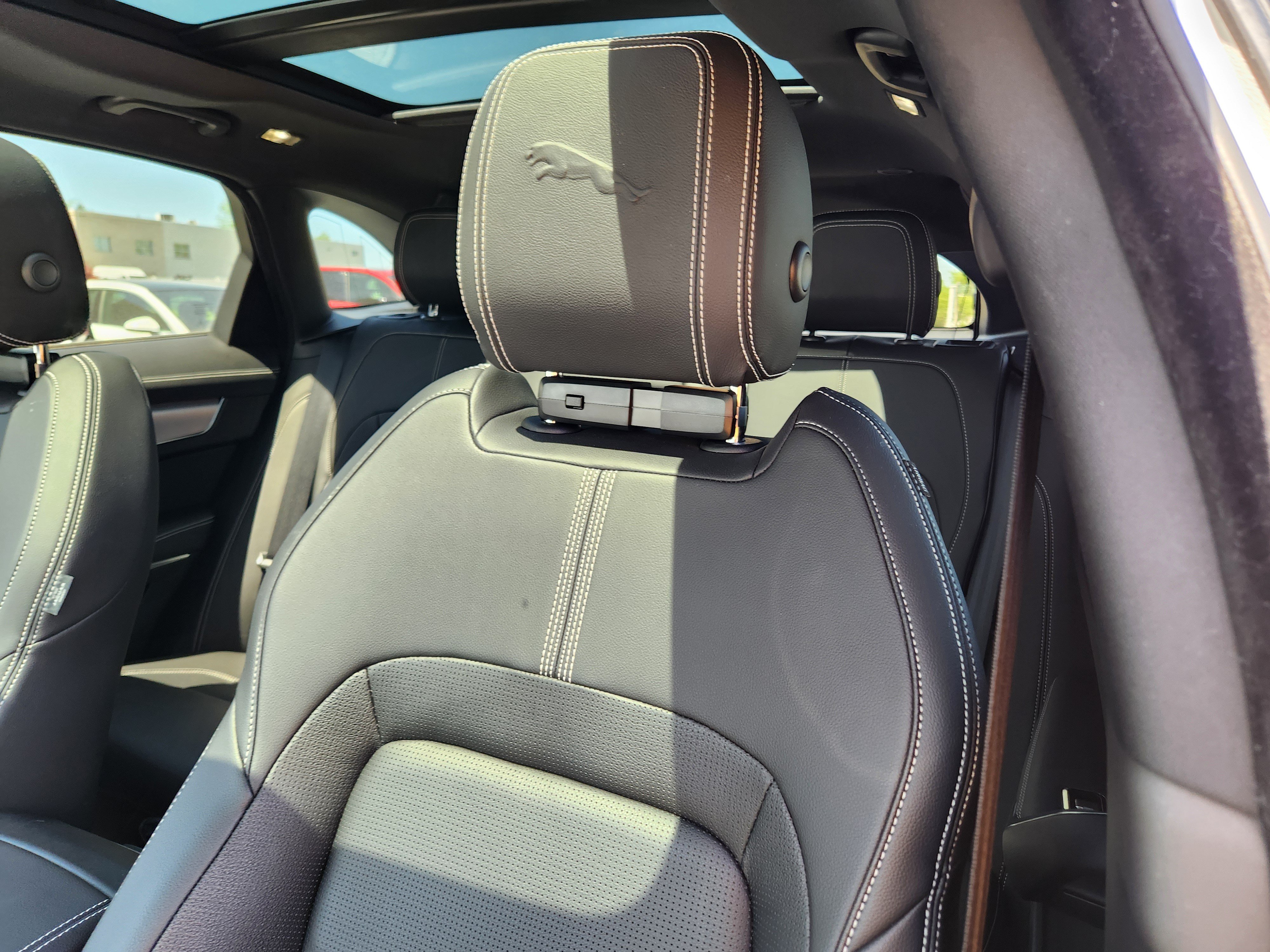 Certified 2024 Jaguar F-PACE R-Dynamic S AWD/4WD image 11
