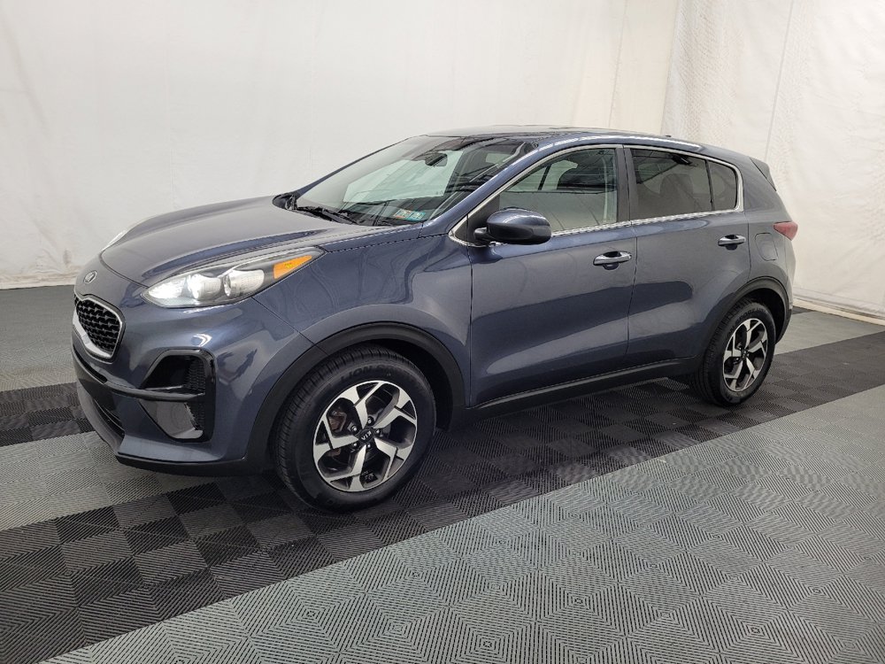 Used 2020 Kia Sportage LX FWD image 2