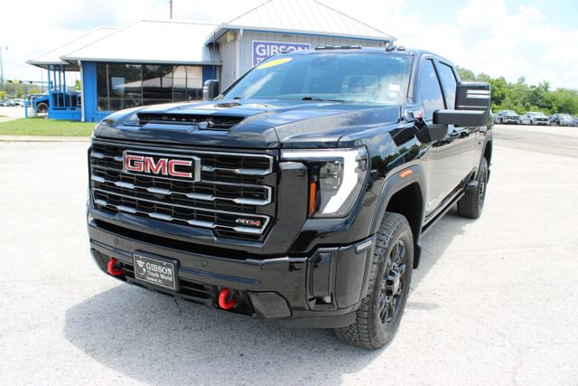 Used 2026 GMC Sierra 2500 AT4 w/ AT4 Premium Plus Package AWD/4WD image 3