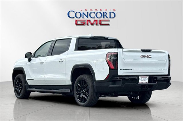 New 2026 GMC Sierra EV Elevation w/ LPO, Elevation Dark Package image 6
