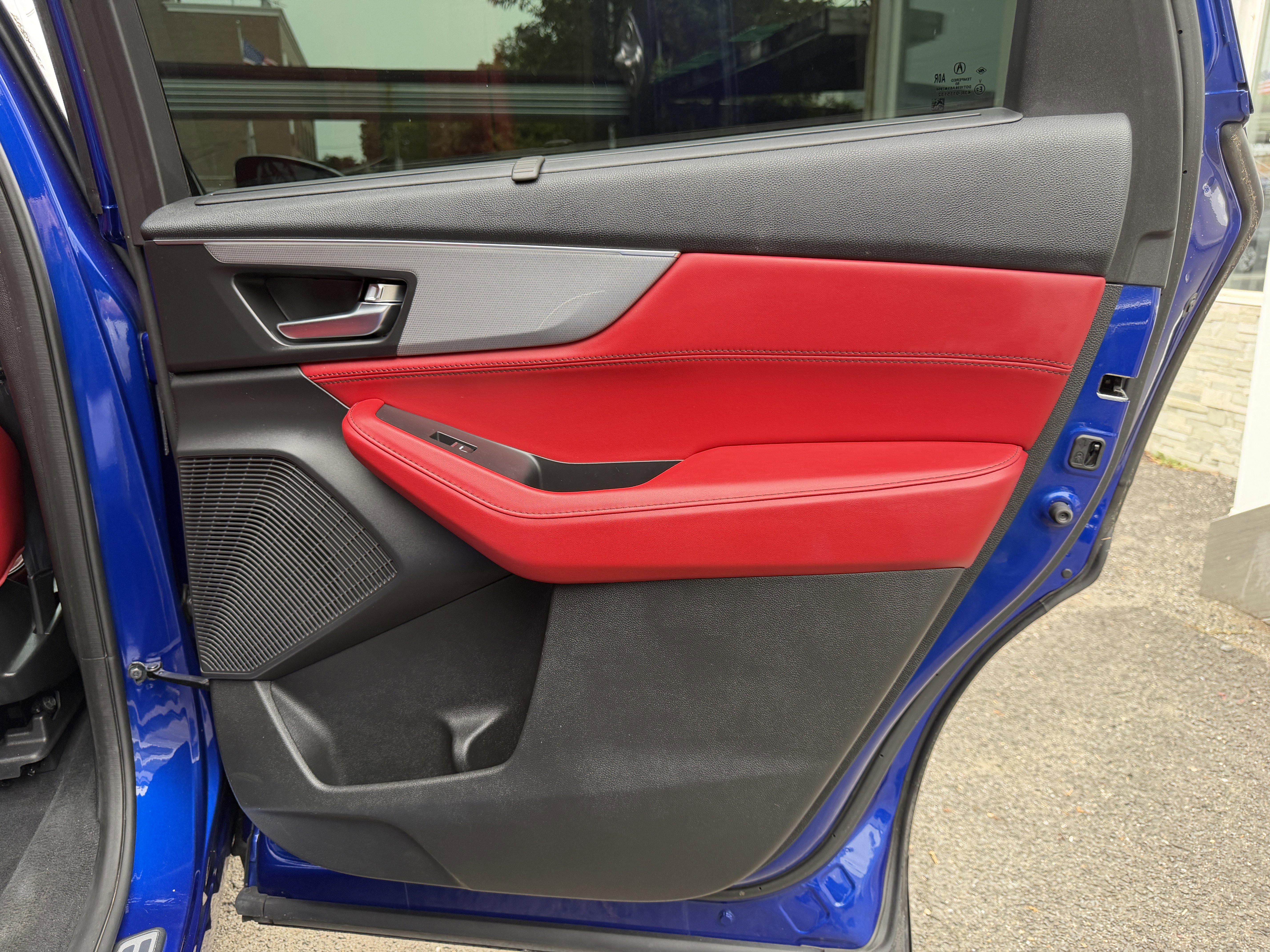 Used 2022 Acura MDX A-Spec image 47