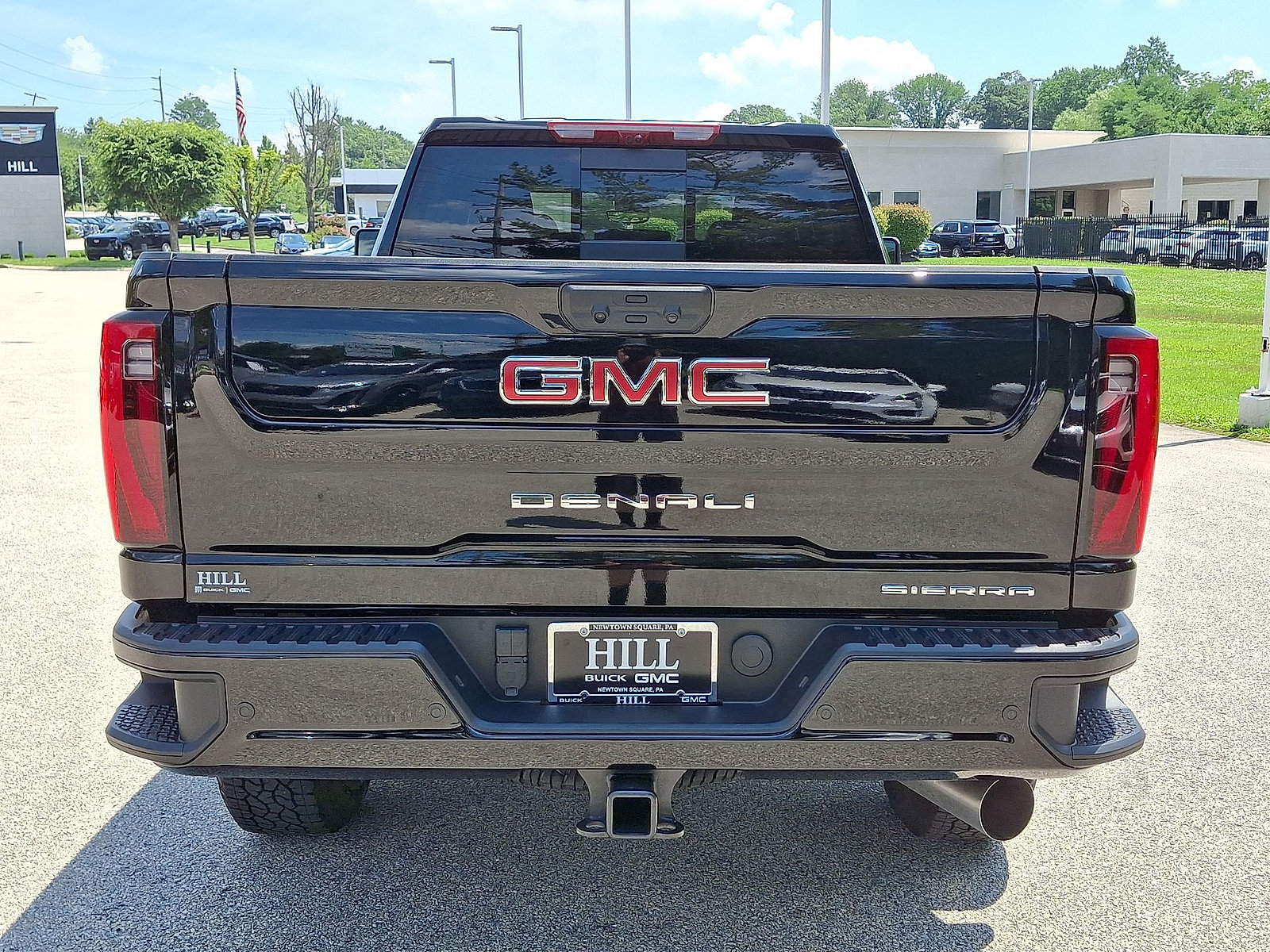 Used 2026 GMC Sierra 2500 Denali w/ Denali Reserve Package AWD/4WD image 23