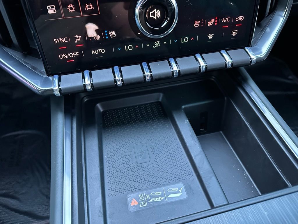 New 2026 GMC Acadia AT4 w/ Luxury Package image 25