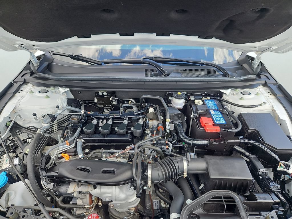 Used 2023 Honda Accord EX image 31