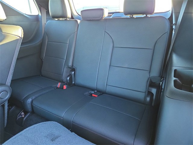 New 2026 Chevrolet Traverse LT image 12