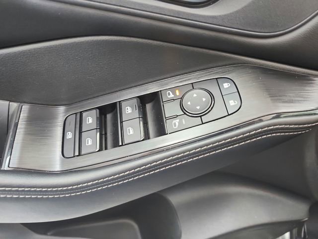 Used 2023 Nissan Rogue SV w/ SV Premium Package image 30