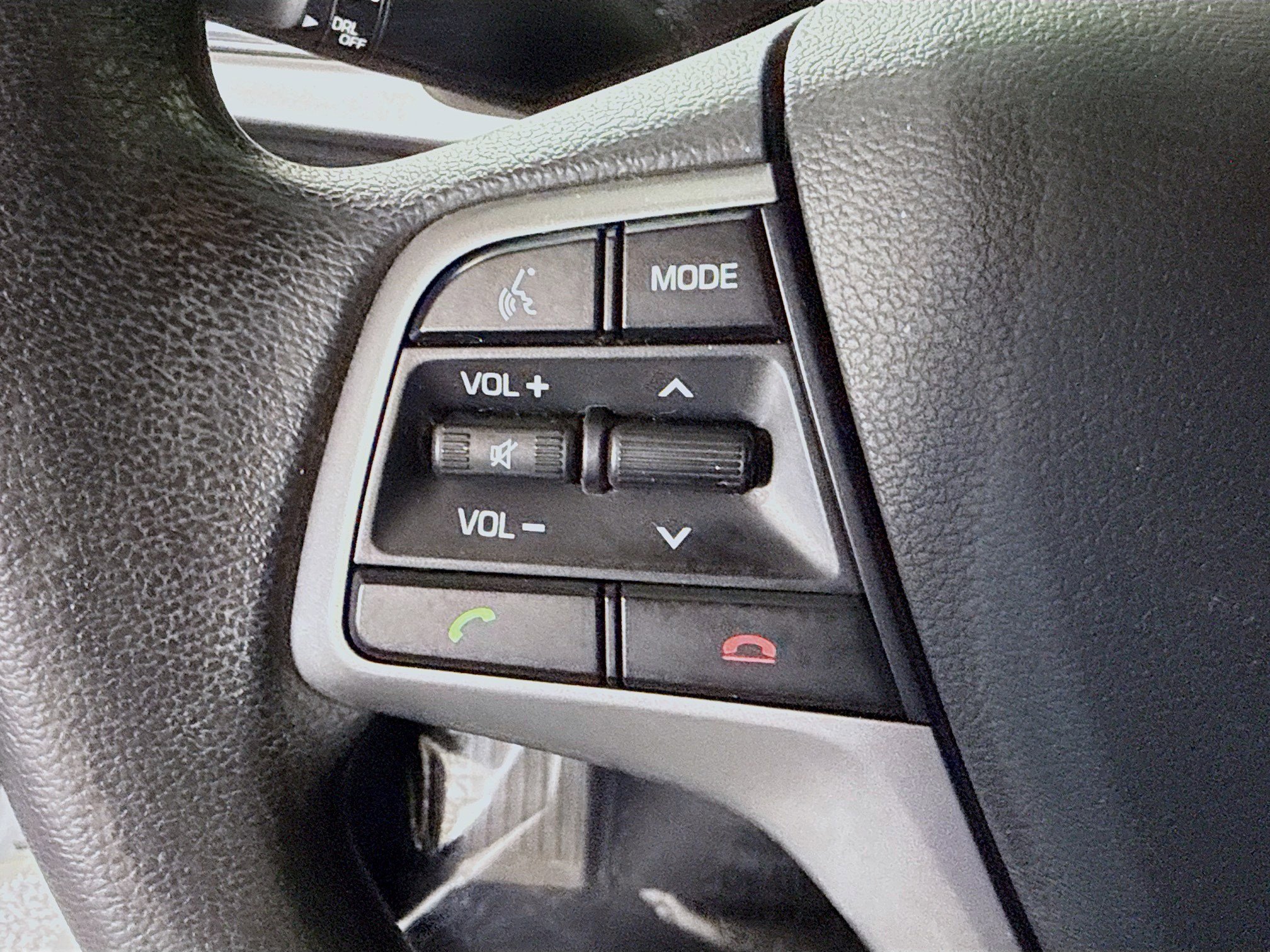 Used 2018 Hyundai Elantra SEL image 14