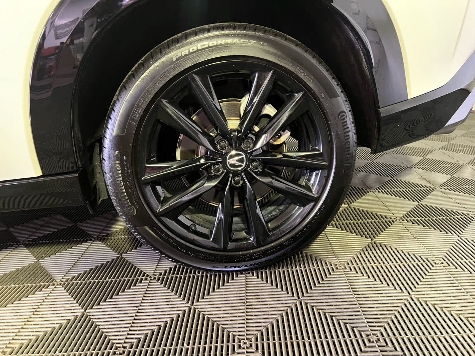 Certified 2025 Acura ADX A-Spec w/ Advance Package AWD/4WD image 9