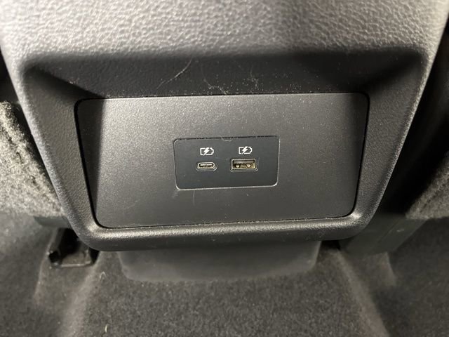 Used 2021 Nissan Rogue SV w/ Premium Package image 46