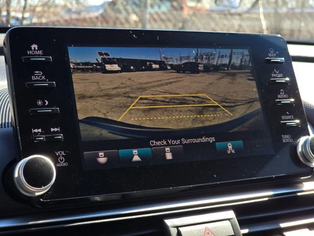 Used 2018 Honda Accord Touring image 30