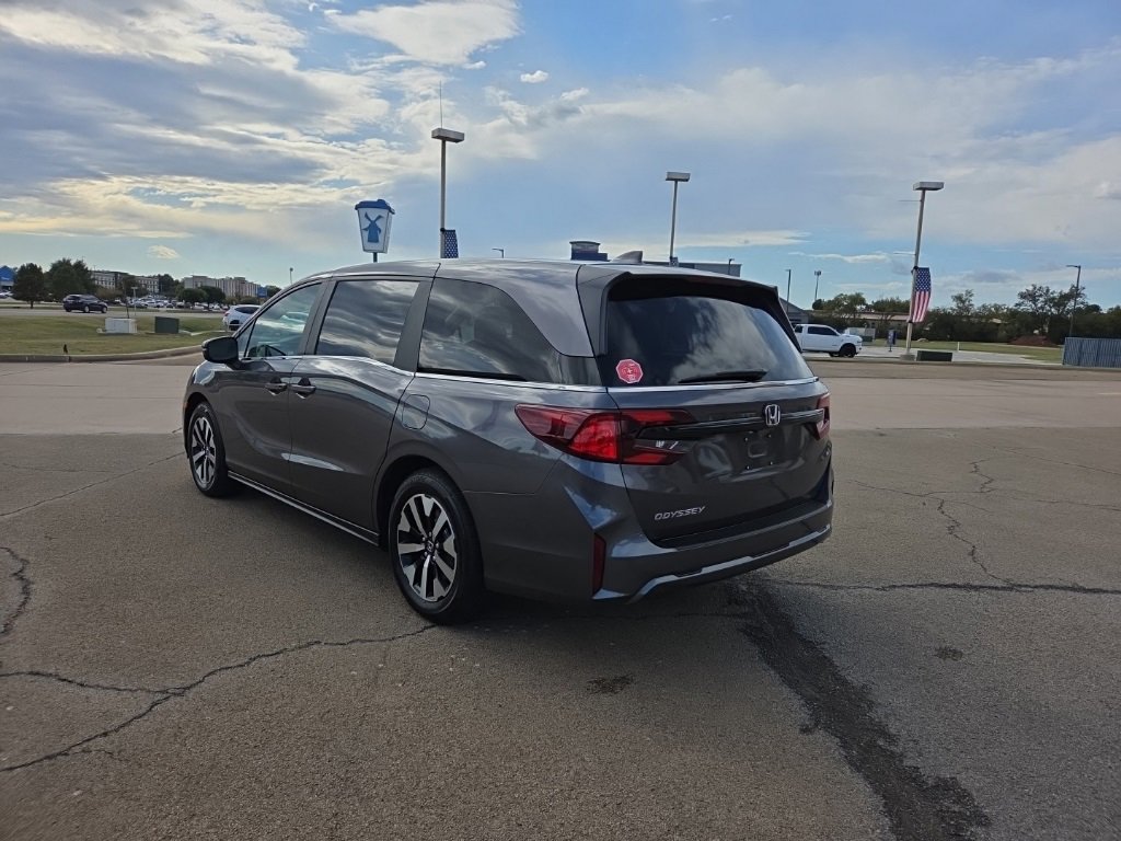 New 2026 Honda Odyssey EX-L image 7
