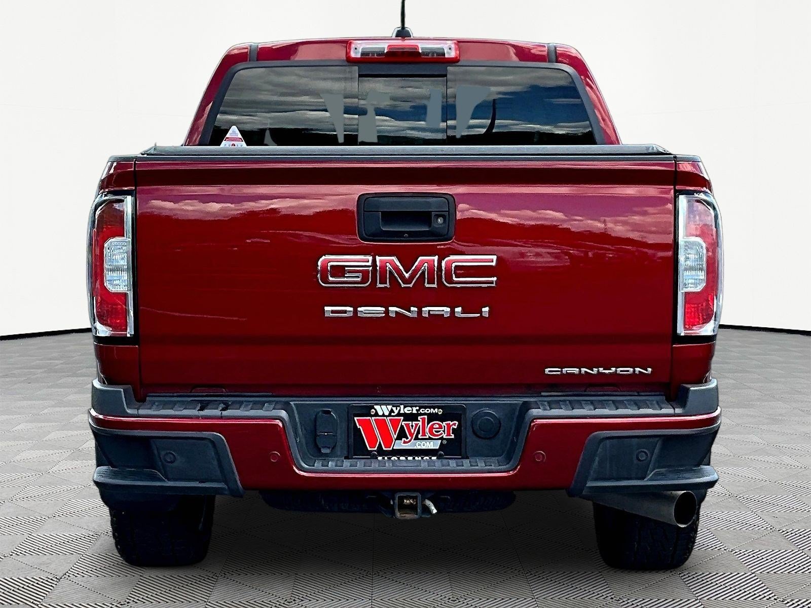 Used 2021 GMC Canyon Denali AWD/4WD image 5