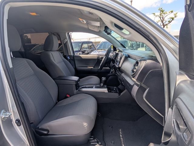 Used 2022 Toyota Tacoma SR5 w/ Technology Package RWD image 14