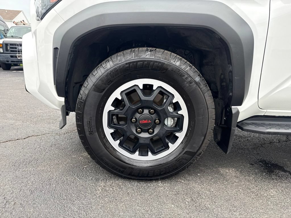 Used 2025 Toyota 4Runner TRD Off-Road Premium AWD/4WD image 51