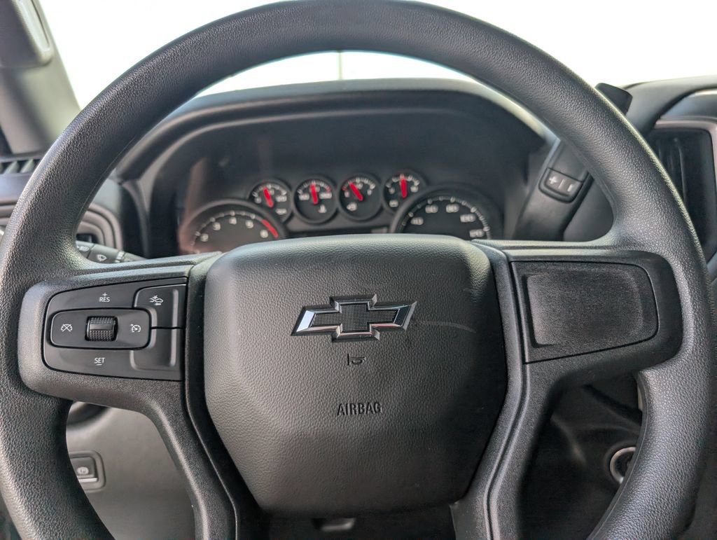 Used 2026 Chevrolet Silverado 2500 Custom w/ Custom Value Package AWD/4WD image 22