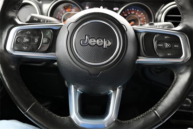 Used 2020 Jeep Wrangler Unlimited Sahara image 20