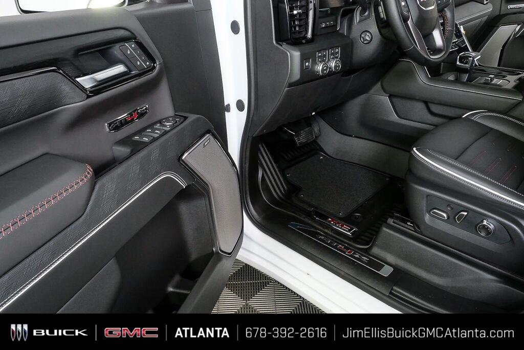 New 2026 GMC Sierra 1500 AT4X AWD/4WD image 8