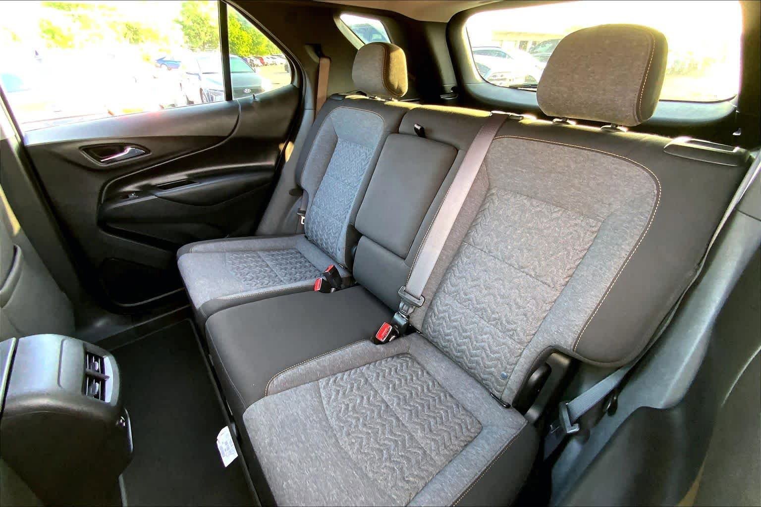 Used 2023 Chevrolet Equinox LT FWD image 20