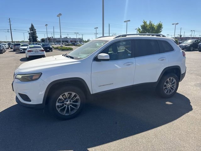 Used 2019 Jeep Cherokee Latitude Plus w/ Comfort/Convenience Group image 1