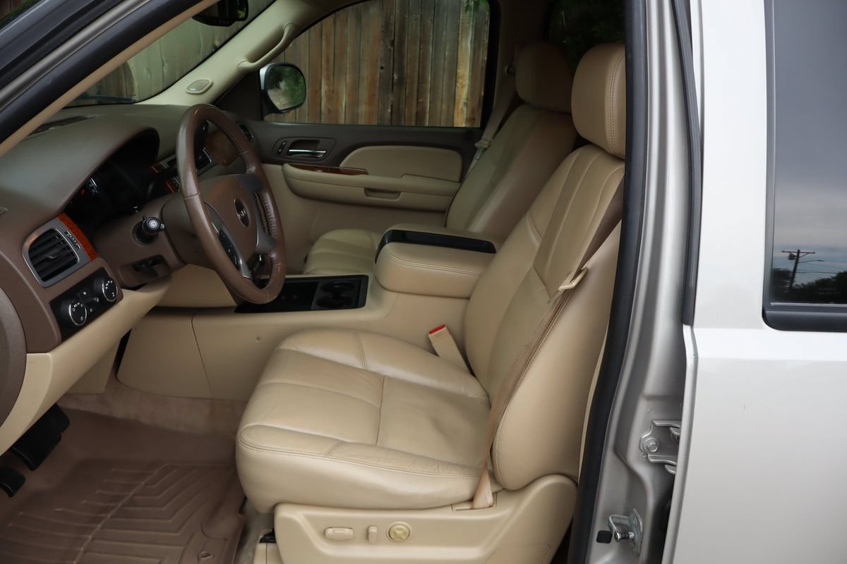 Used 2008 GMC Yukon SLT AWD/4WD image 18