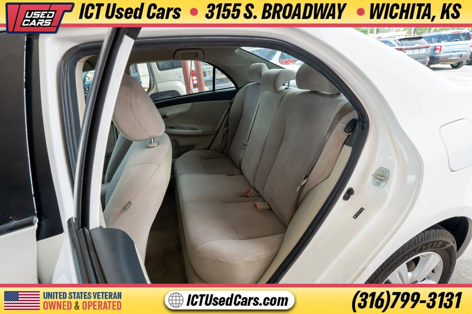 Used 2011 Toyota Corolla LE FWD image 18