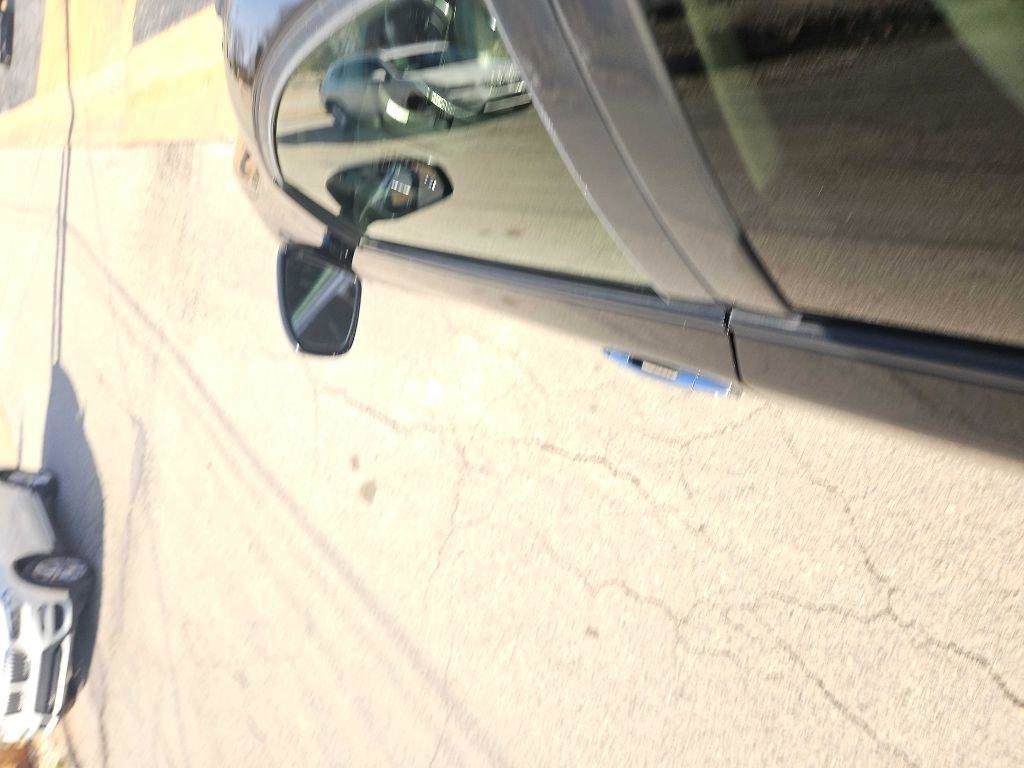 Used 2014 Nissan Murano LE w/ Platinum Edition Package image 13