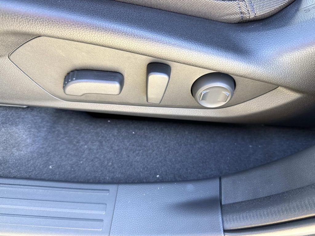 New 2025 Subaru Forester Premium image 22