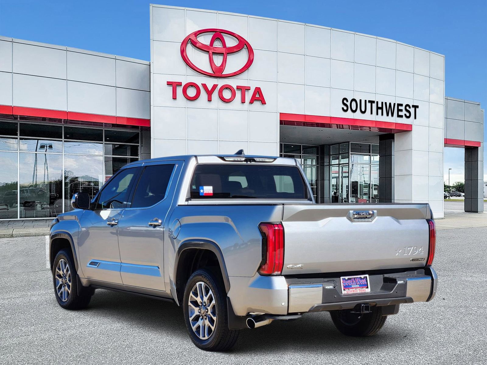 Used 2025 Toyota Tundra 1794 Edition image 4