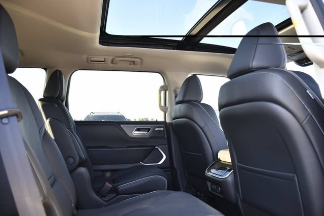 New 2027 INFINITI QX80 Luxe w/ Cargo Package RWD image 27